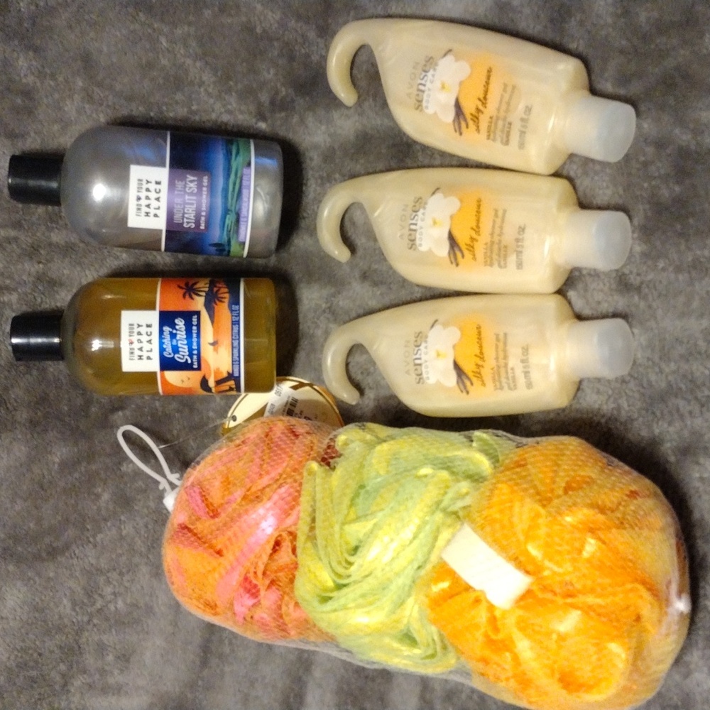8pc body care items.